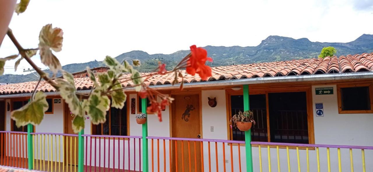 Hotel Guican De La Sierra Екстериор снимка